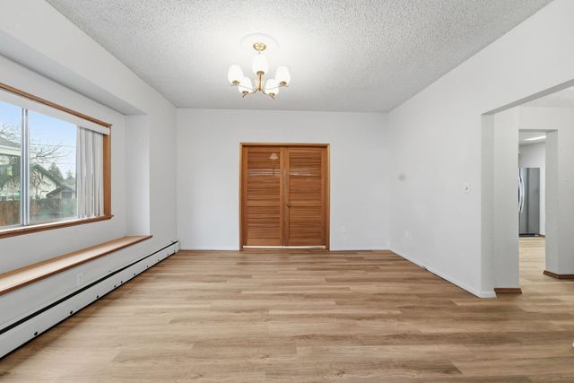 2617 W Cleveland Ave, Spokane, WA 99205