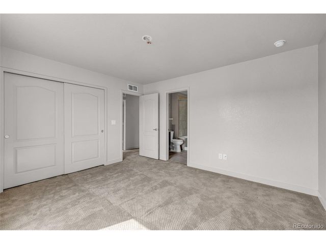 980 Sandstone Cir, Erie, CO 80516