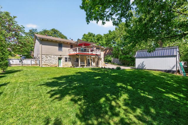 1136 Chinoe Road, Lexington, KY 40502