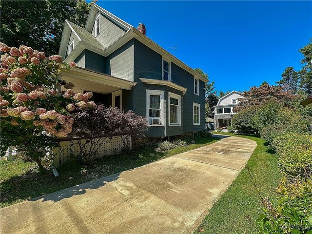 67 Maple Avenue, Pomfret, NY 14063