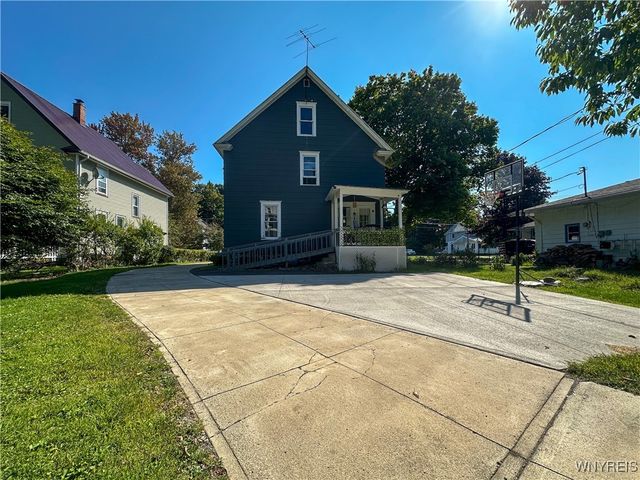 67 Maple Avenue, Pomfret, NY 14063