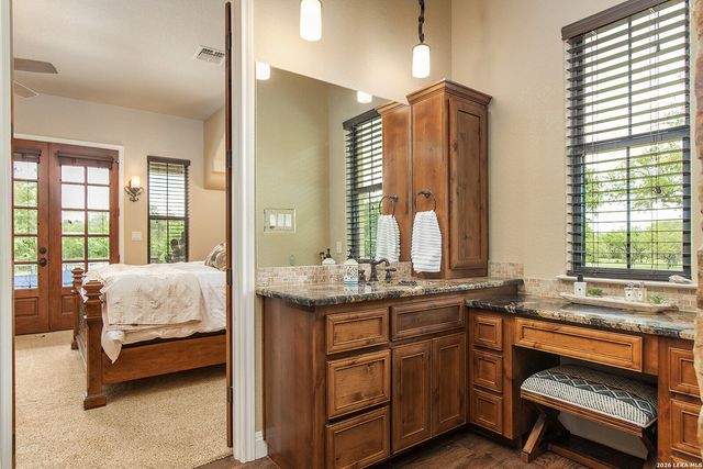 1006 State Highway 46 E., Boerne, TX 78006