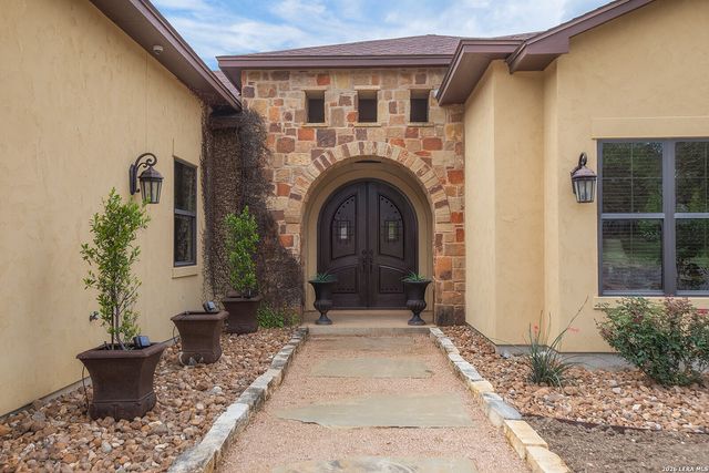 1006 State Highway 46 E., Boerne, TX 78006