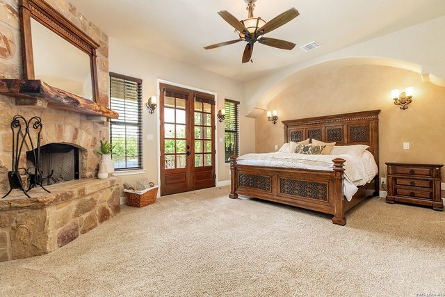 1006 State Highway 46 E., Boerne, TX 78006