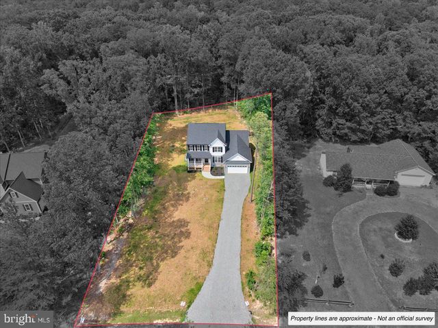 126 HICKORY LN, Bumpass, VA 23024