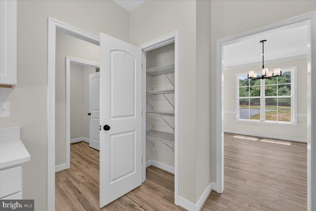 126 HICKORY LN, Bumpass, VA 23024