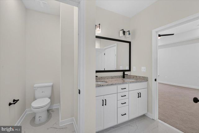 126 HICKORY LN, Bumpass, VA 23024