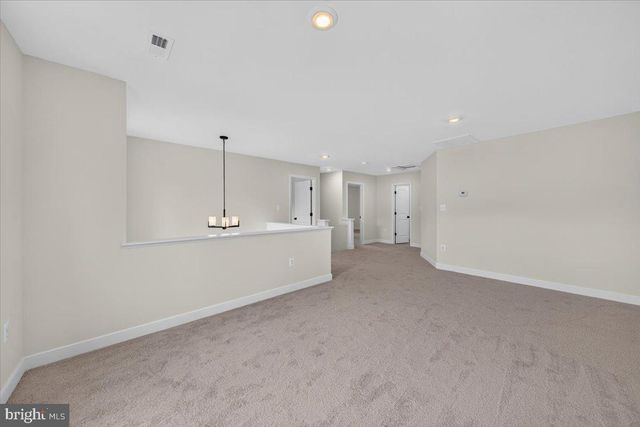 126 HICKORY LN, Bumpass, VA 23024