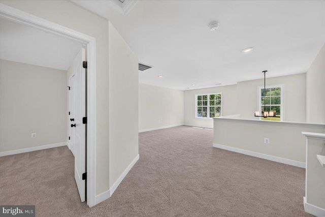 126 HICKORY LN, Bumpass, VA 23024
