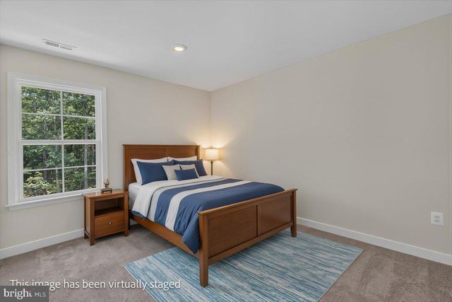 126 HICKORY LN, Bumpass, VA 23024