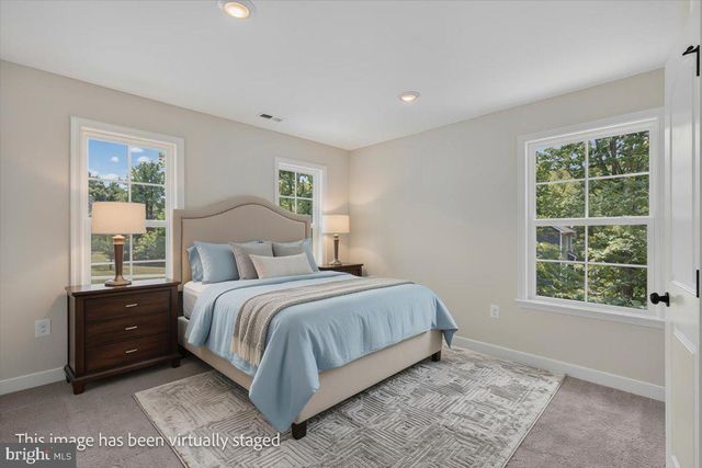 126 HICKORY LN, Bumpass, VA 23024