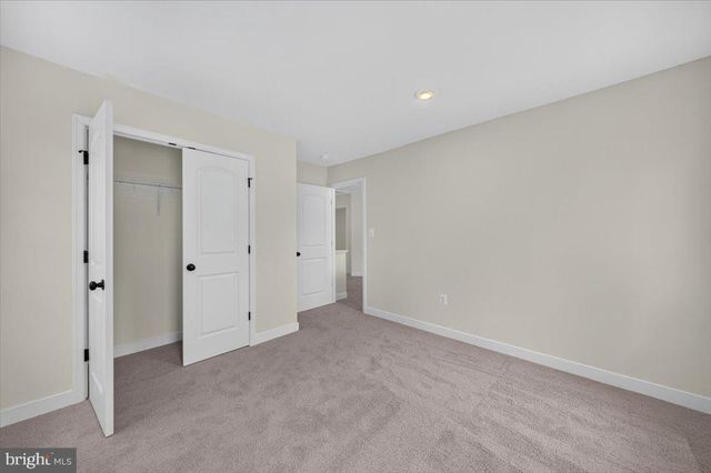 126 HICKORY LN, Bumpass, VA 23024