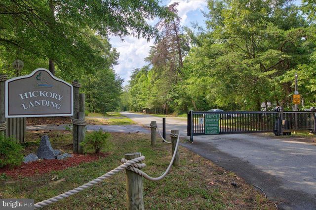 126 HICKORY LN, Bumpass, VA 23024