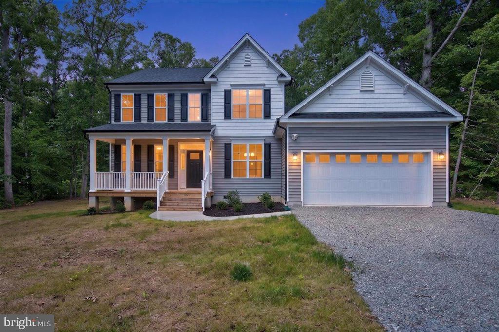 126 HICKORY LN, Bumpass, VA 23024
