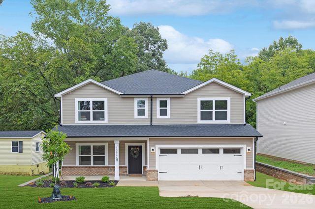 5041 San Francisco Circle, Charlotte, NC 28216