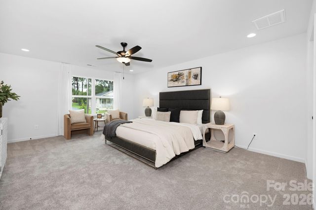 5041 San Francisco Circle, Charlotte, NC 28216