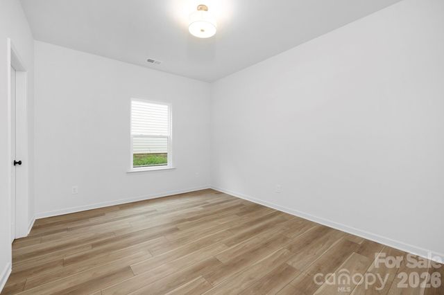 5041 San Francisco Circle, Charlotte, NC 28216