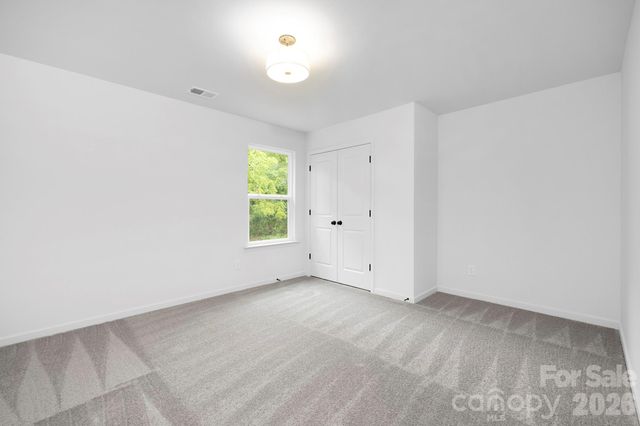5041 San Francisco Circle, Charlotte, NC 28216