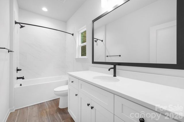 5041 San Francisco Circle, Charlotte, NC 28216