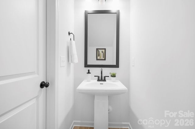 5041 San Francisco Circle, Charlotte, NC 28216