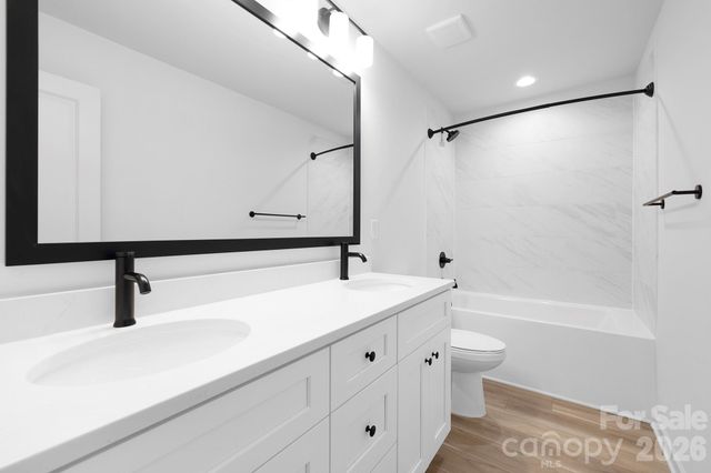 5041 San Francisco Circle, Charlotte, NC 28216