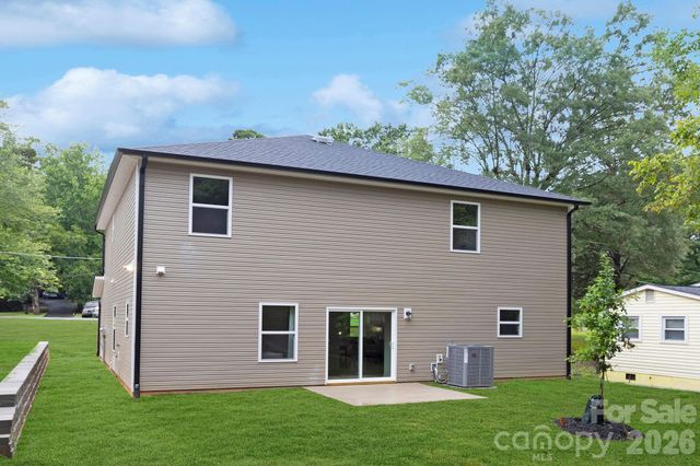 5041 San Francisco Circle, Charlotte, NC 28216