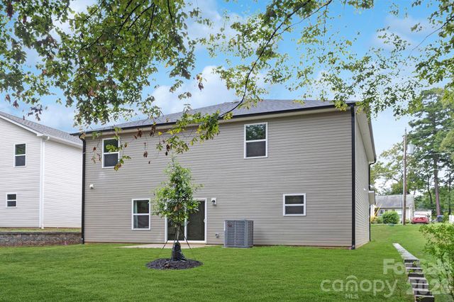 5041 San Francisco Circle, Charlotte, NC 28216