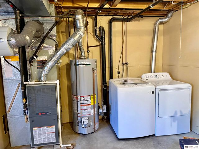 5763 N 130th Street, Omaha, NE 68164