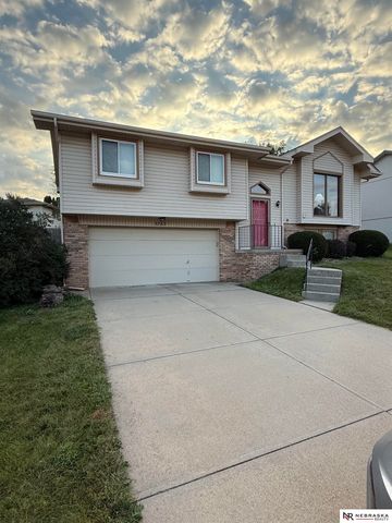 5763 N 130th Street, Omaha, NE 68164