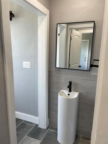 432 15th Street 2, West Palm Beach, FL 33401