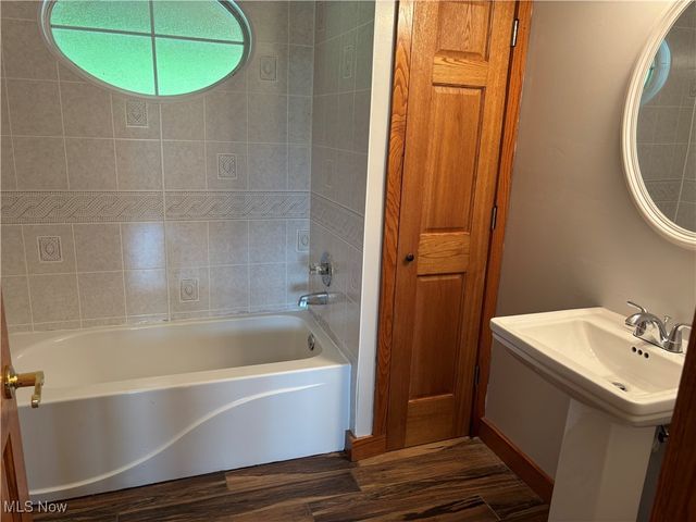 3720 Wesley Chapel Road, Zanesville, OH 43701