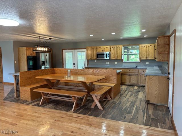 3720 Wesley Chapel Road, Zanesville, OH 43701