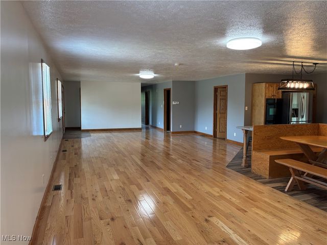 3720 Wesley Chapel Road, Zanesville, OH 43701