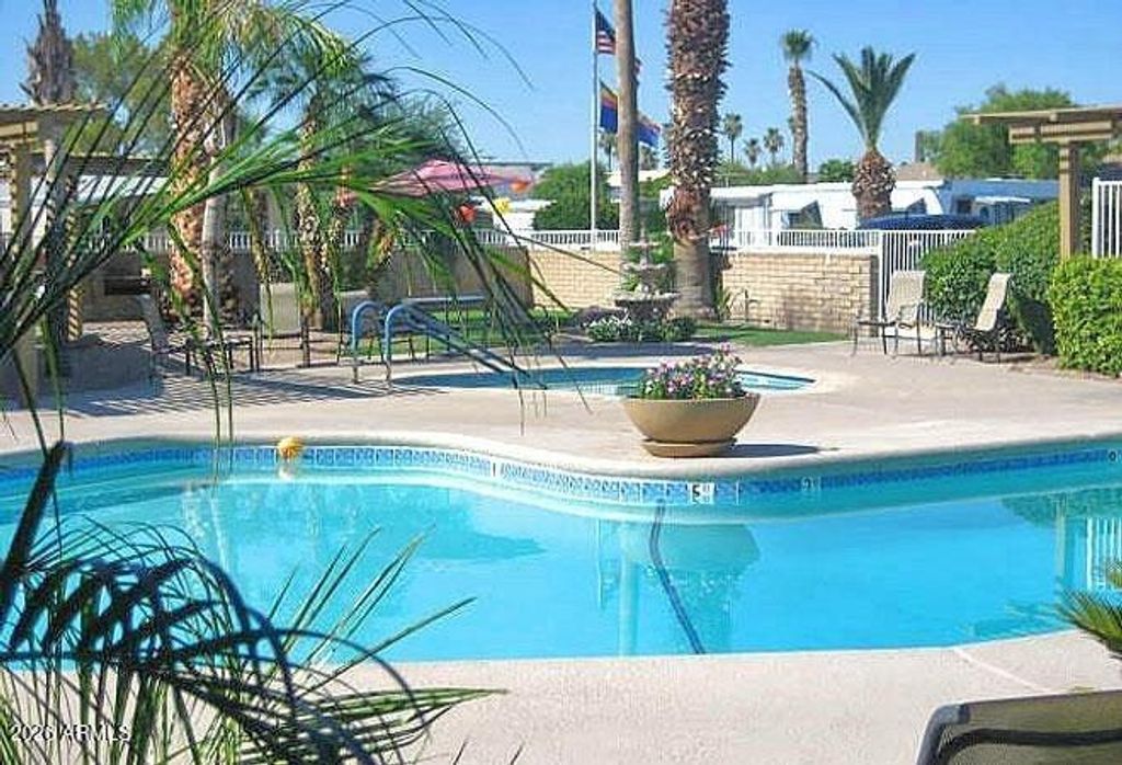 Image 19 of property listing at 10701 N 99th Avenue 162, Peoria, AZ 85345