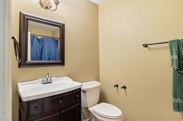 2606 Christy Lane, Durant, OK 74701