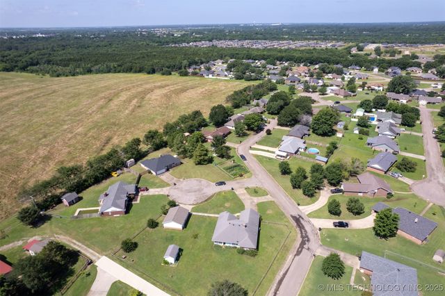 2606 Christy Lane, Durant, OK 74701