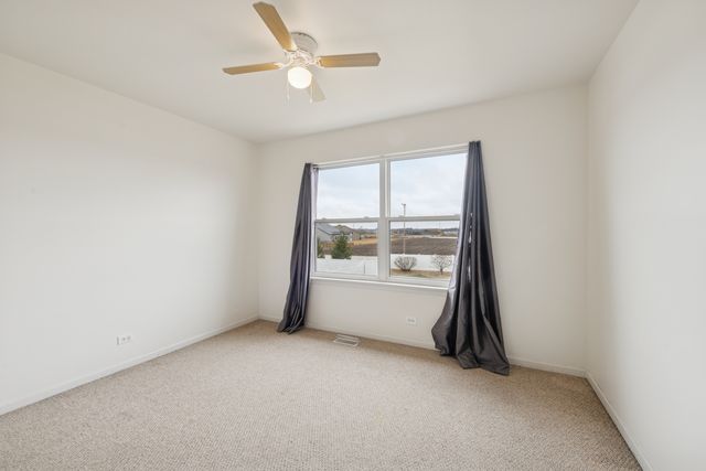 26334 W Silver Stream Drive, Channahon, IL 60410