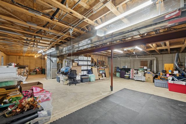 26334 W Silver Stream Drive, Channahon, IL 60410