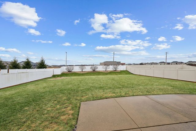 26334 W Silver Stream Drive, Channahon, IL 60410