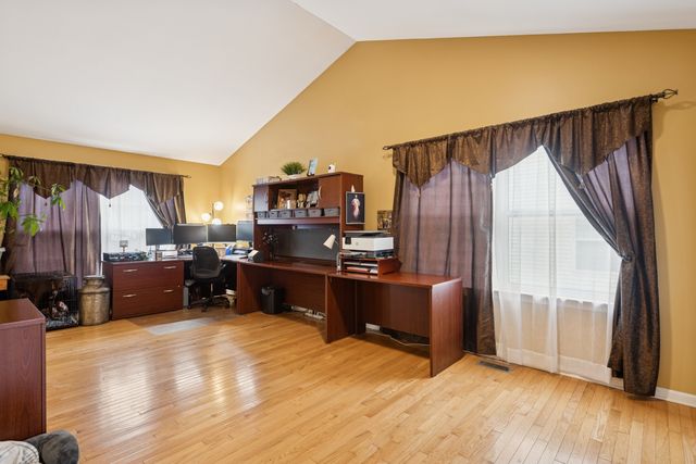 26334 W Silver Stream Drive, Channahon, IL 60410