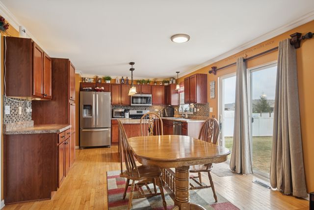 26334 W Silver Stream Drive, Channahon, IL 60410