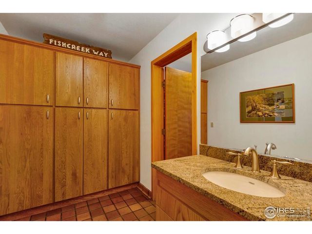 125 Saddleback Ln, Estes Park, CO 80517