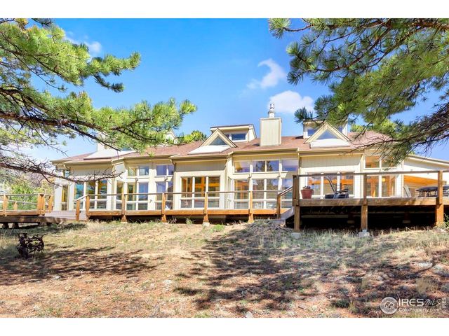 125 Saddleback Ln, Estes Park, CO 80517