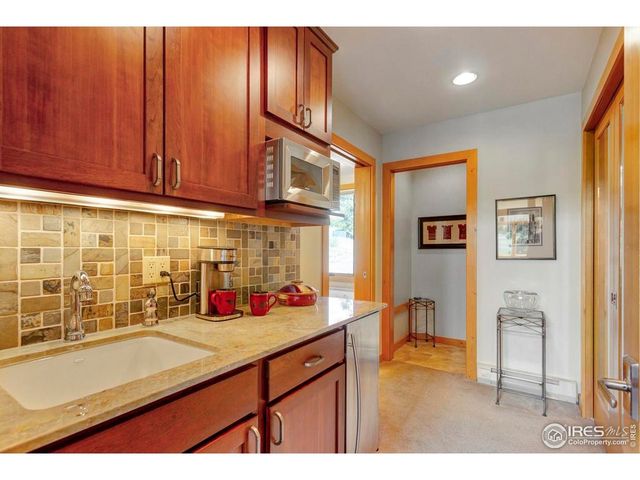 125 Saddleback Ln, Estes Park, CO 80517
