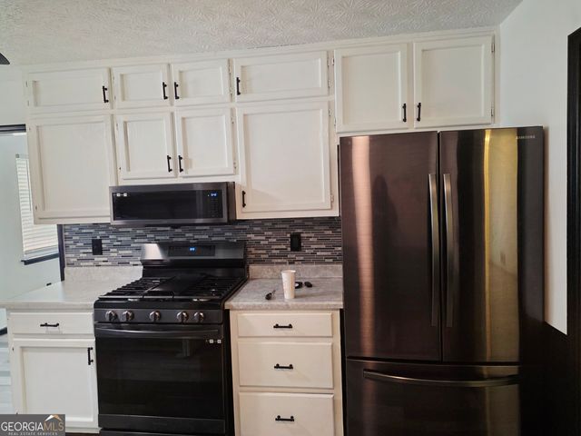 1800 Keenland Place, Lawrenceville, GA 30043