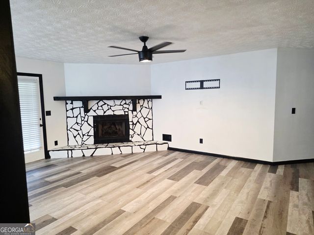 1800 Keenland Place, Lawrenceville, GA 30043