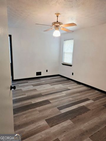 1800 Keenland Place, Lawrenceville, GA 30043