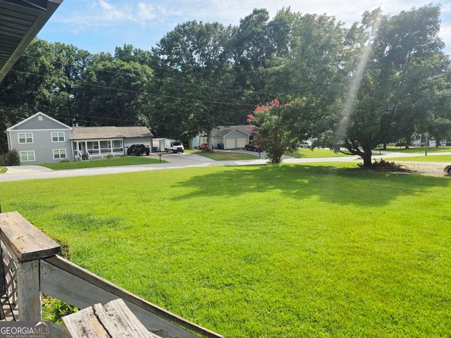 1800 Keenland Place, Lawrenceville, GA 30043
