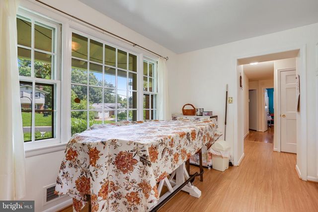 11802 ENID DR, Potomac, MD 20854