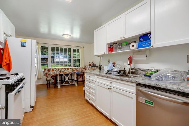 11802 ENID DR, Potomac, MD 20854